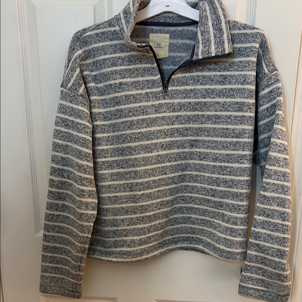 Thread & Supply Gray and White Zip Up Sweater